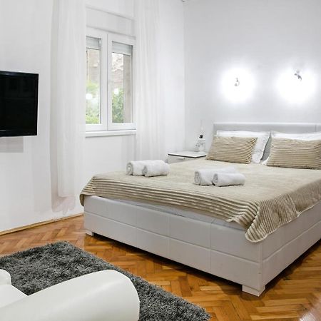 Natalie'S Home Белград Екстериор снимка