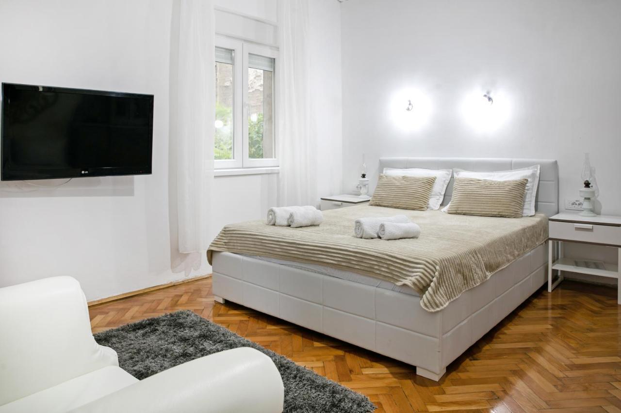 Natalie'S Home Белград Екстериор снимка