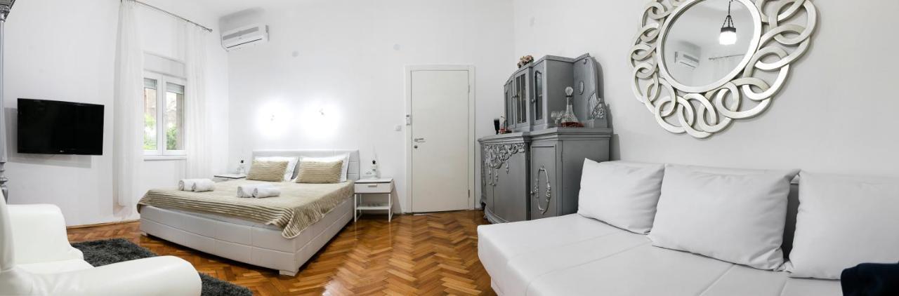 Natalie'S Home Белград Екстериор снимка
